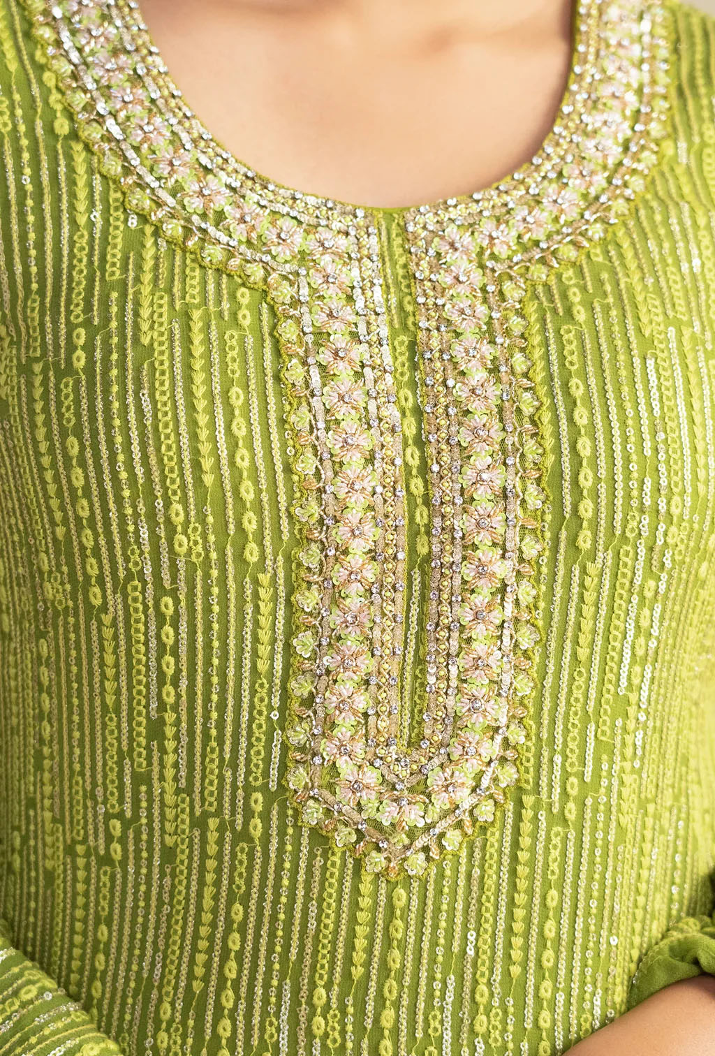 Pear Green Ethnic Kurta Set With Resham Work