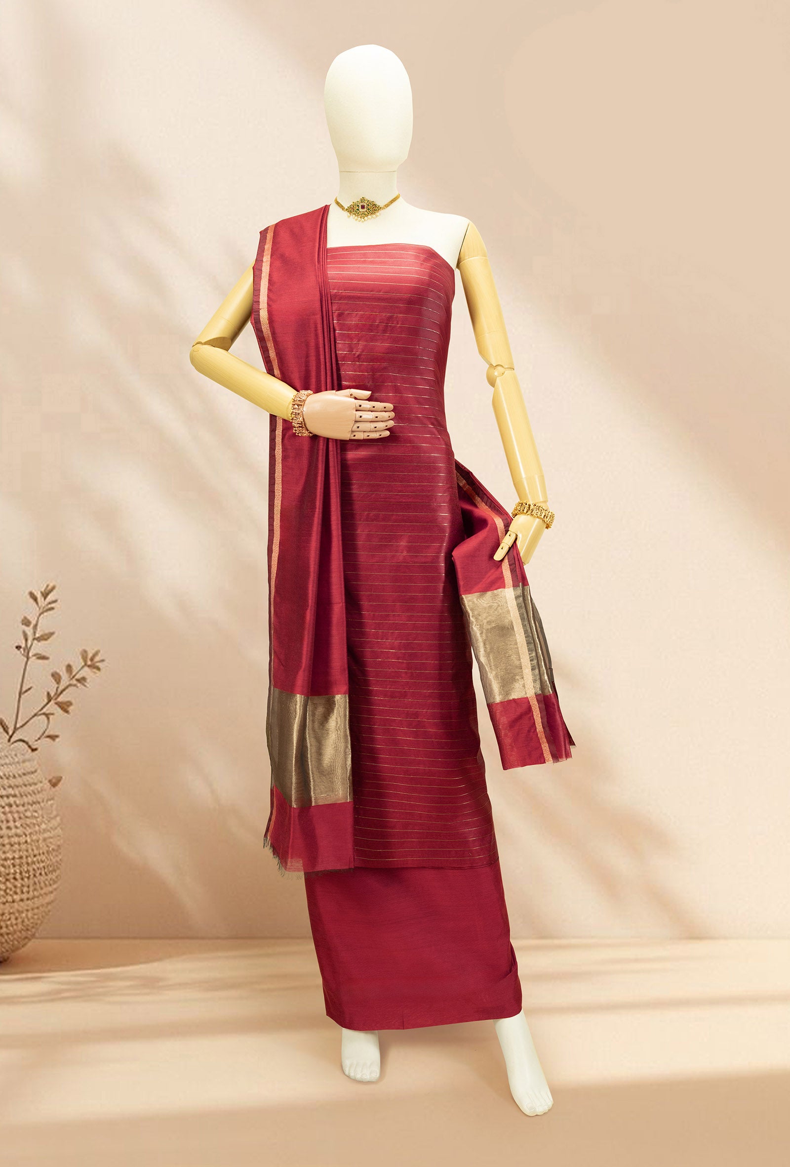 Red & Antique Gold Silk Kurta Set With Dupatta & Pants – Tajore