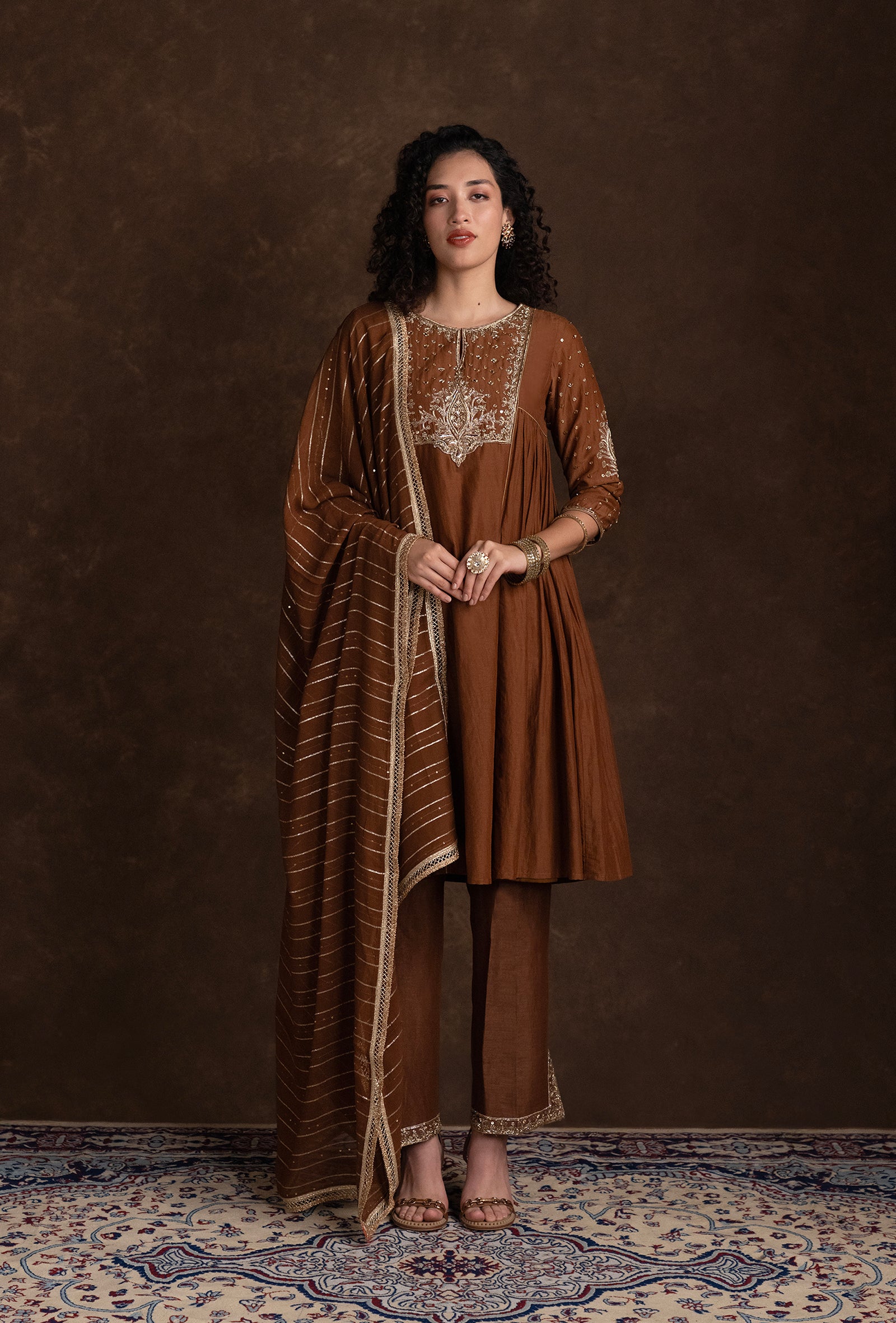 tjpc0058_1 Brown Banarasi Pret