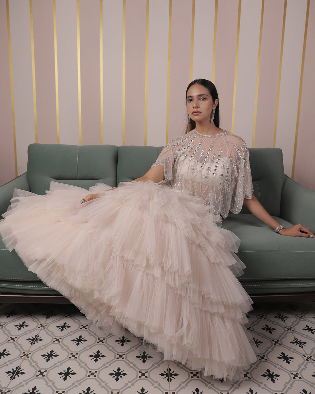 Suitable Gowns For Pear Shaped Body