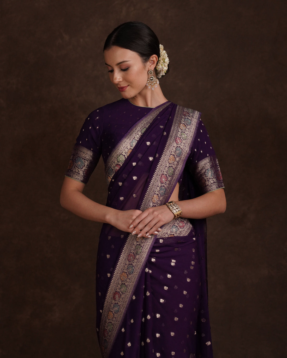 How Do You Wear A Saree?