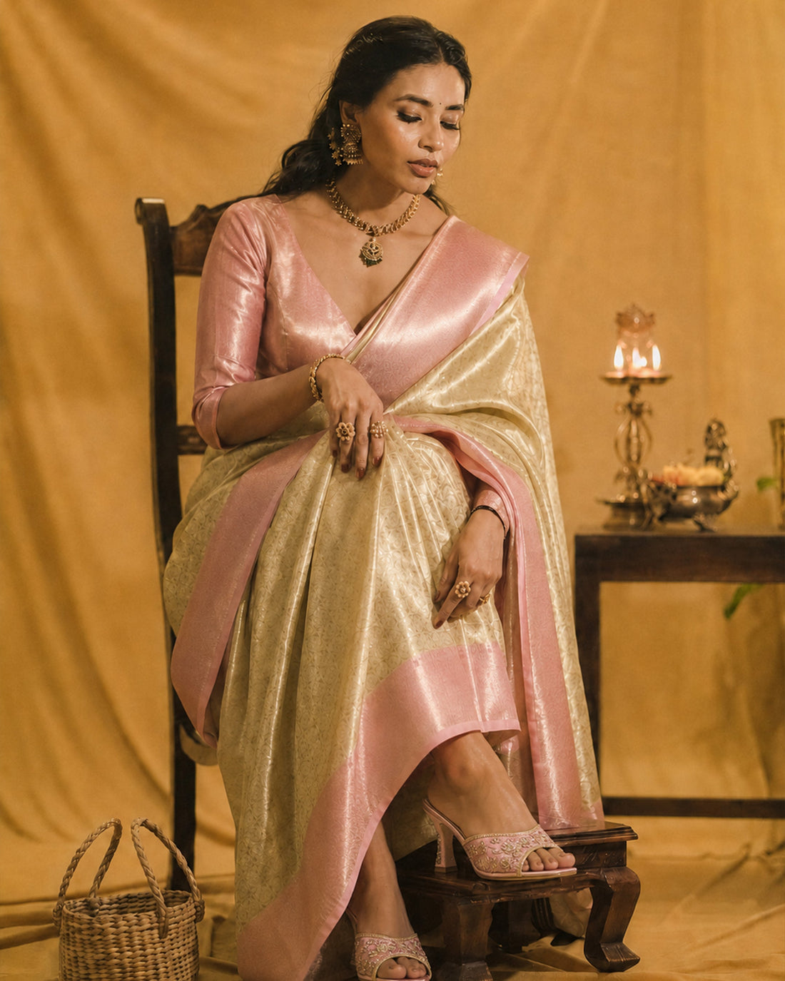 Which Type of Sandals to Wear with Saree