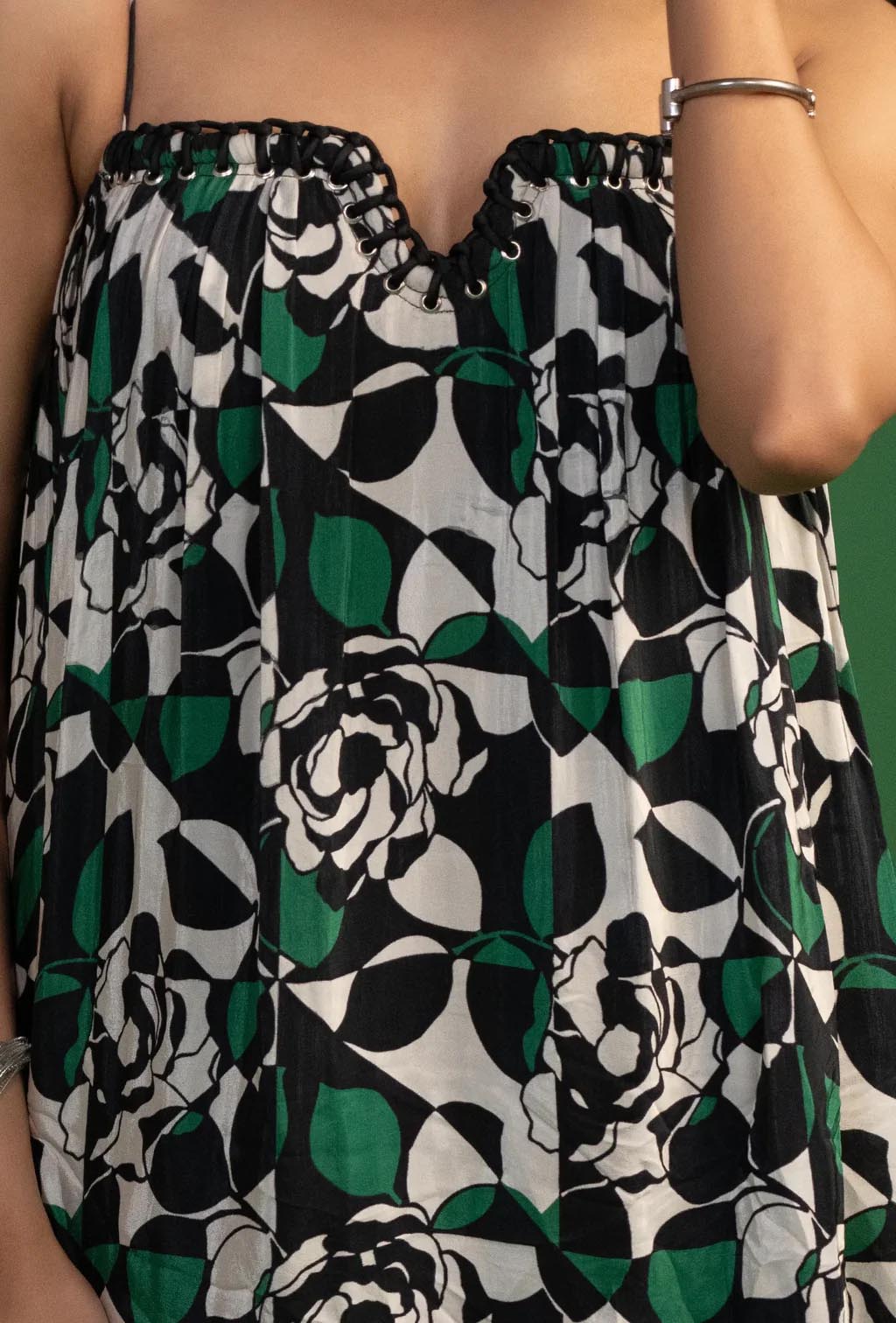 Black & Green Print Calf Length Dress