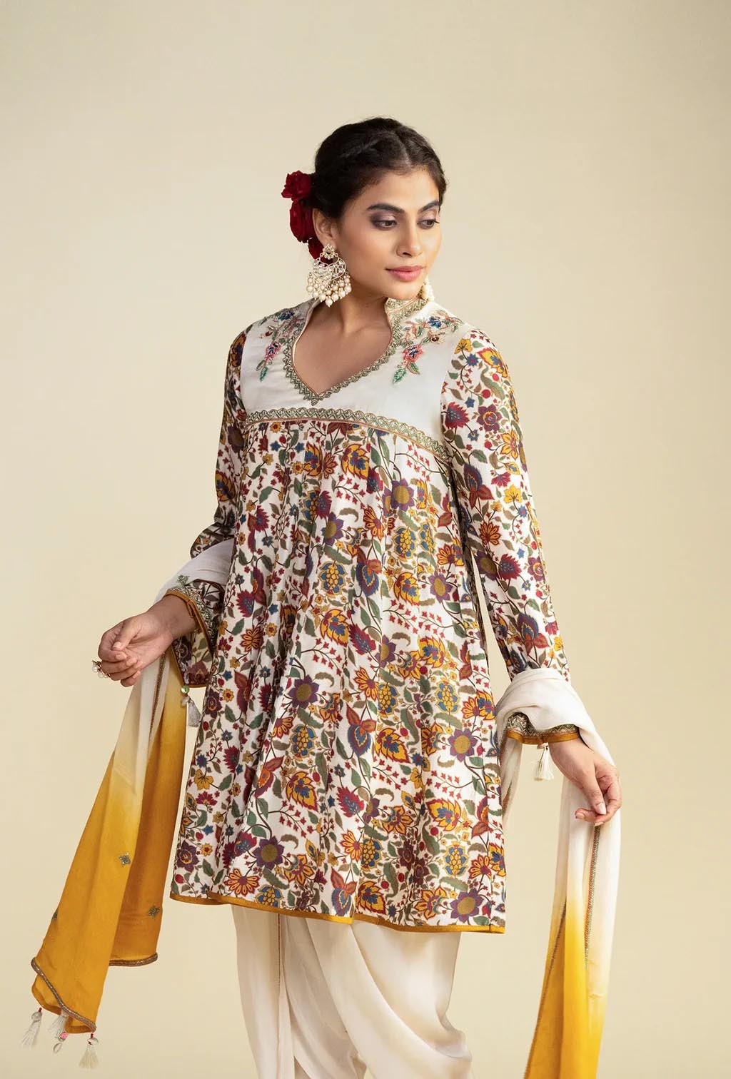 Ivory Floral Print Ethnic Kurta & Dhoti Set