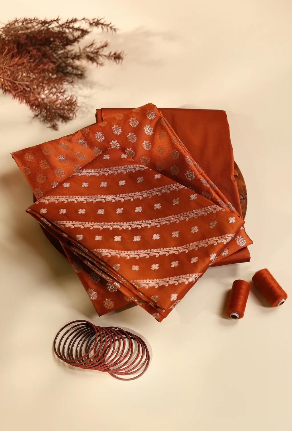 Regal Zari Butti Kurta Set