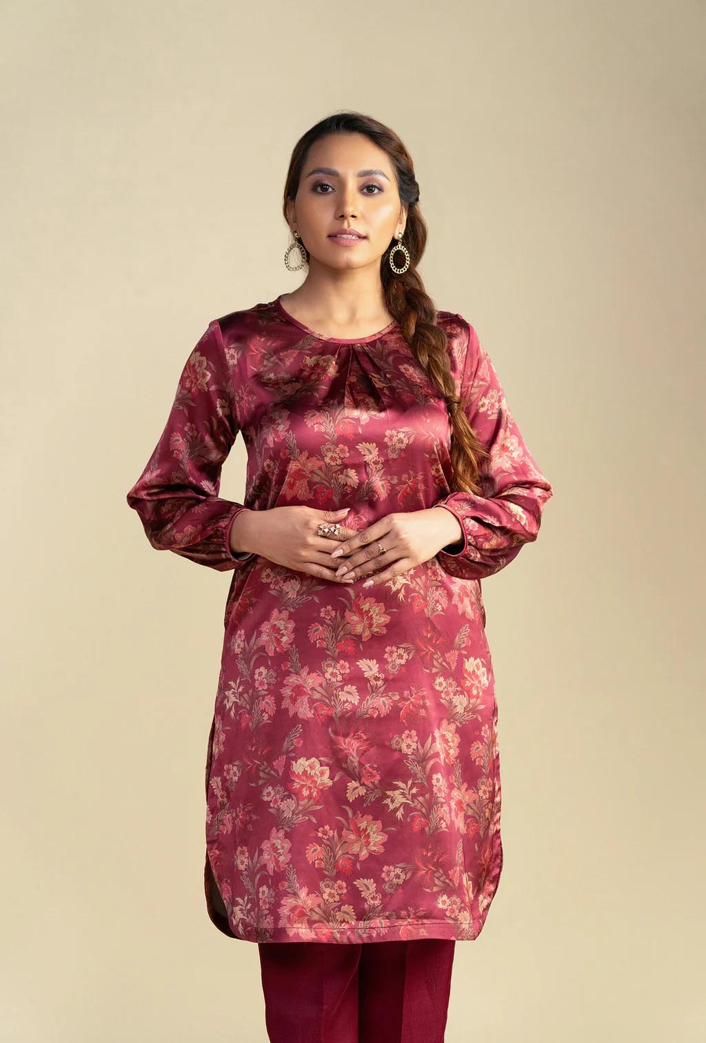 Wine Pink Buttoned Shoulder Kurta Set