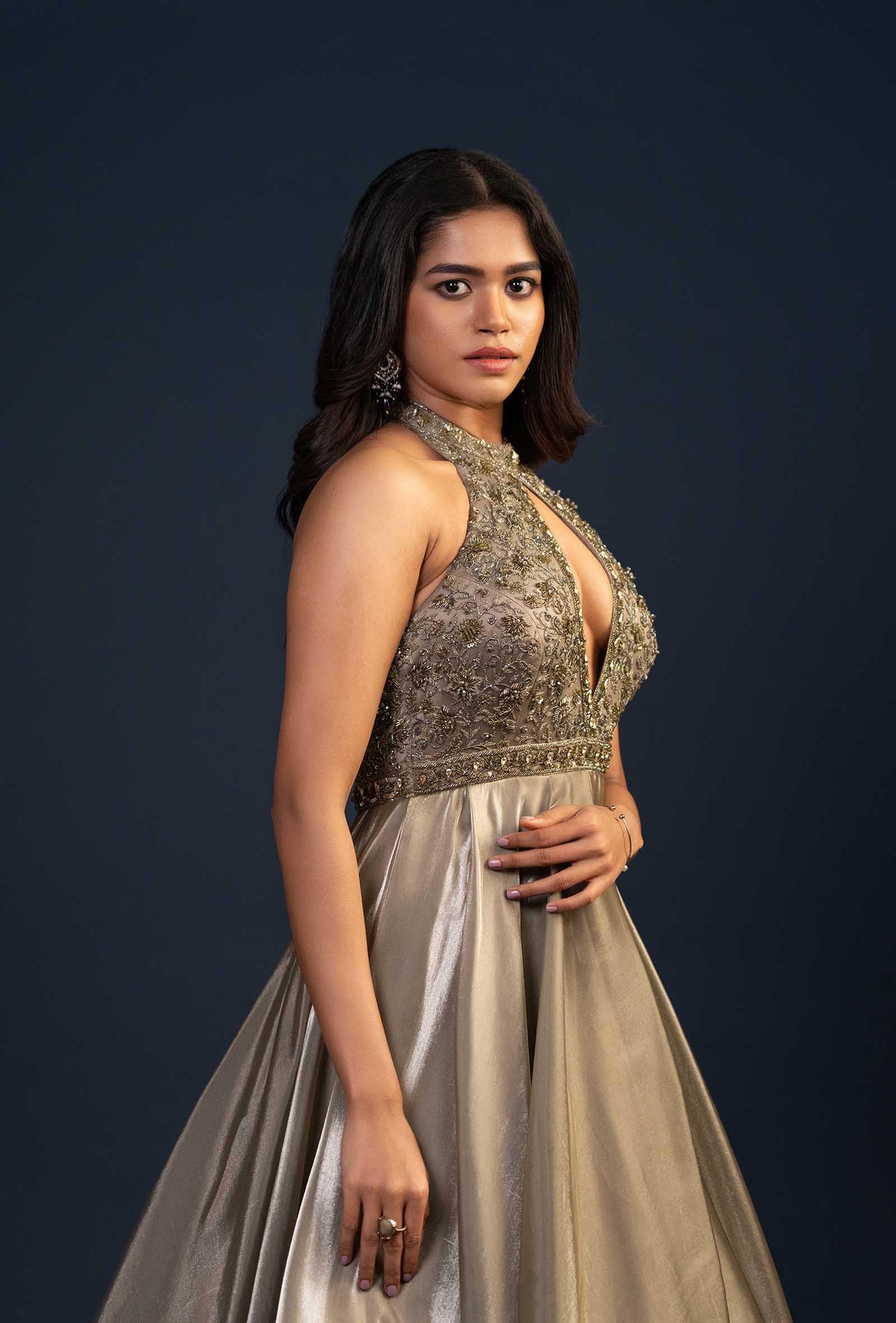 Eleanor Warm Grey Key Hole Neck Gown