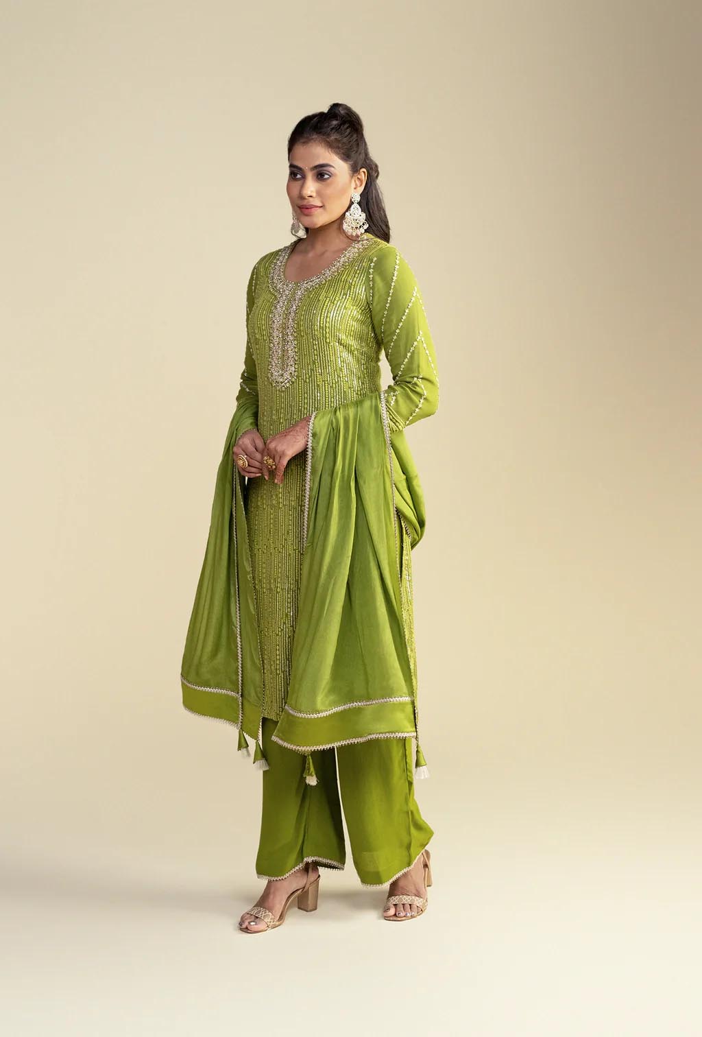 Pear Green Ethnic Kurta Set With Resham Work