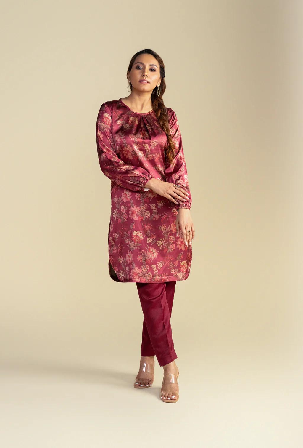 Wine Pink Buttoned Shoulder Kurta Set