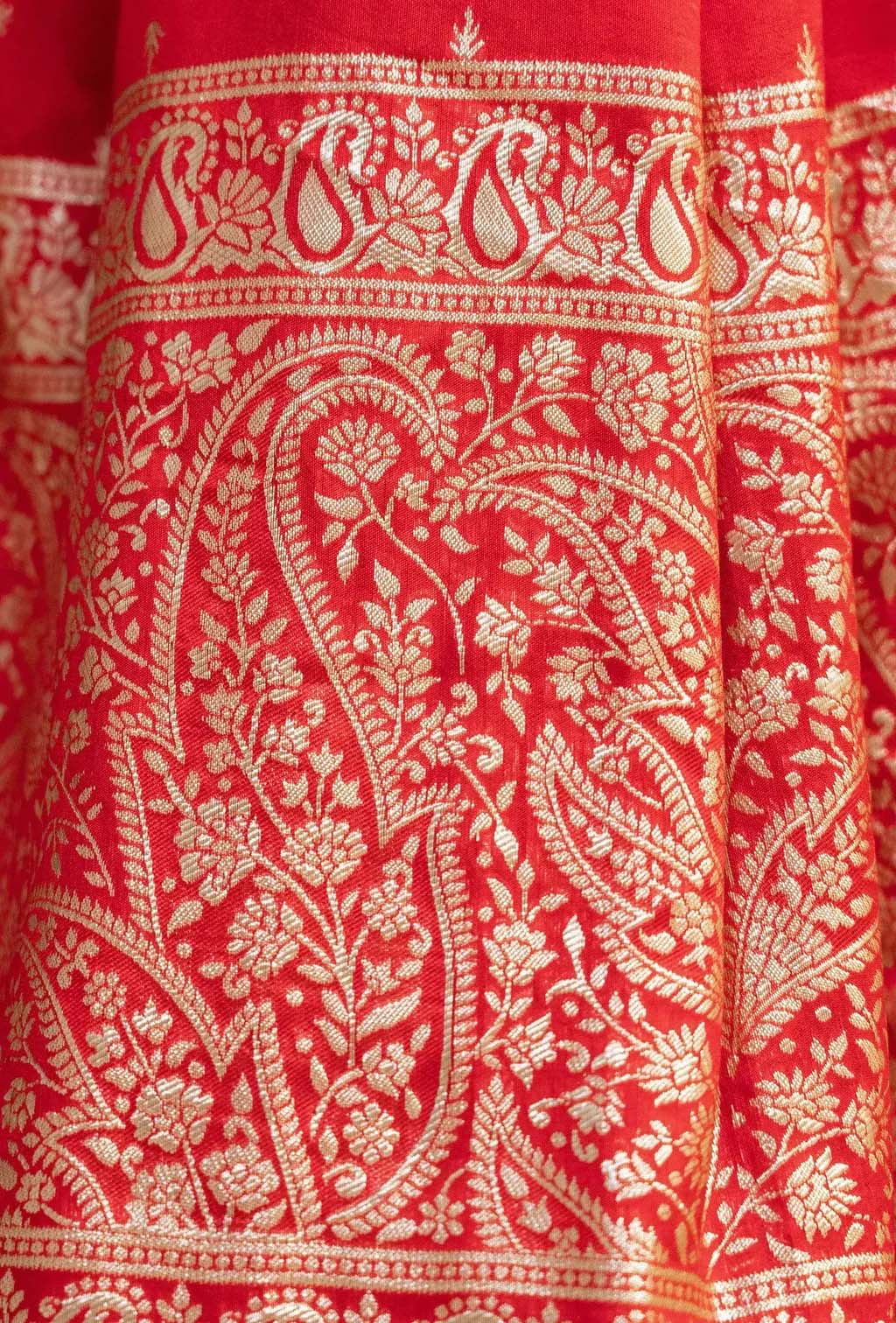 Reet Red Chinnon Buti Work Silk Saree with Emerald Green Blouse