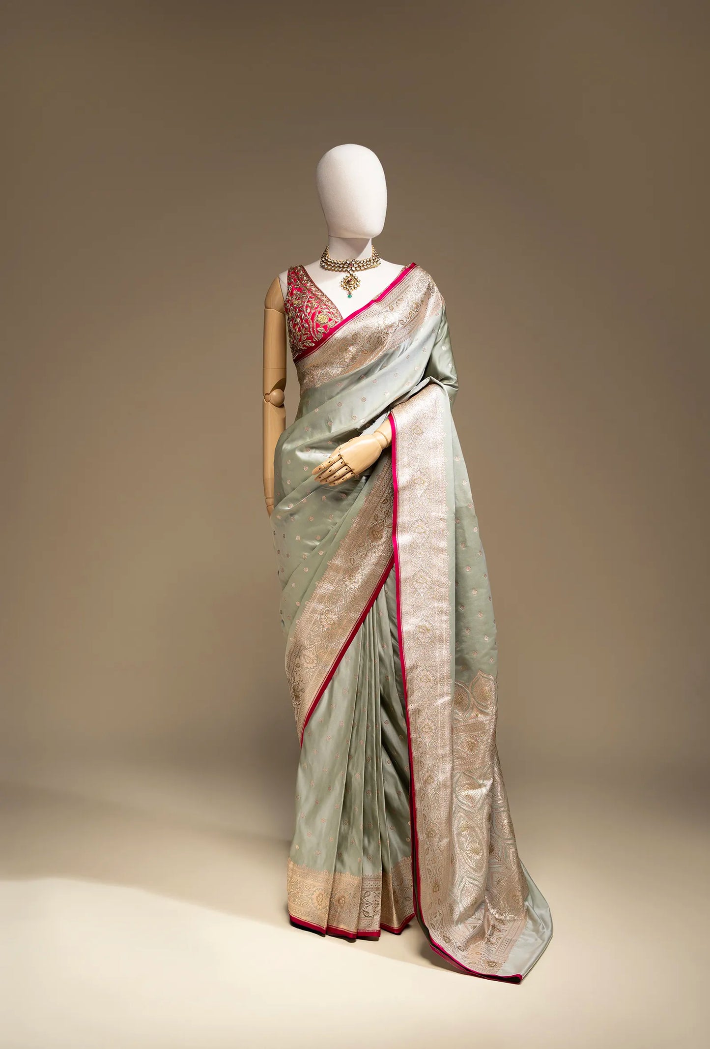 Mint Green Dual Color Mashru Silk Saree With Unstitched Blouse