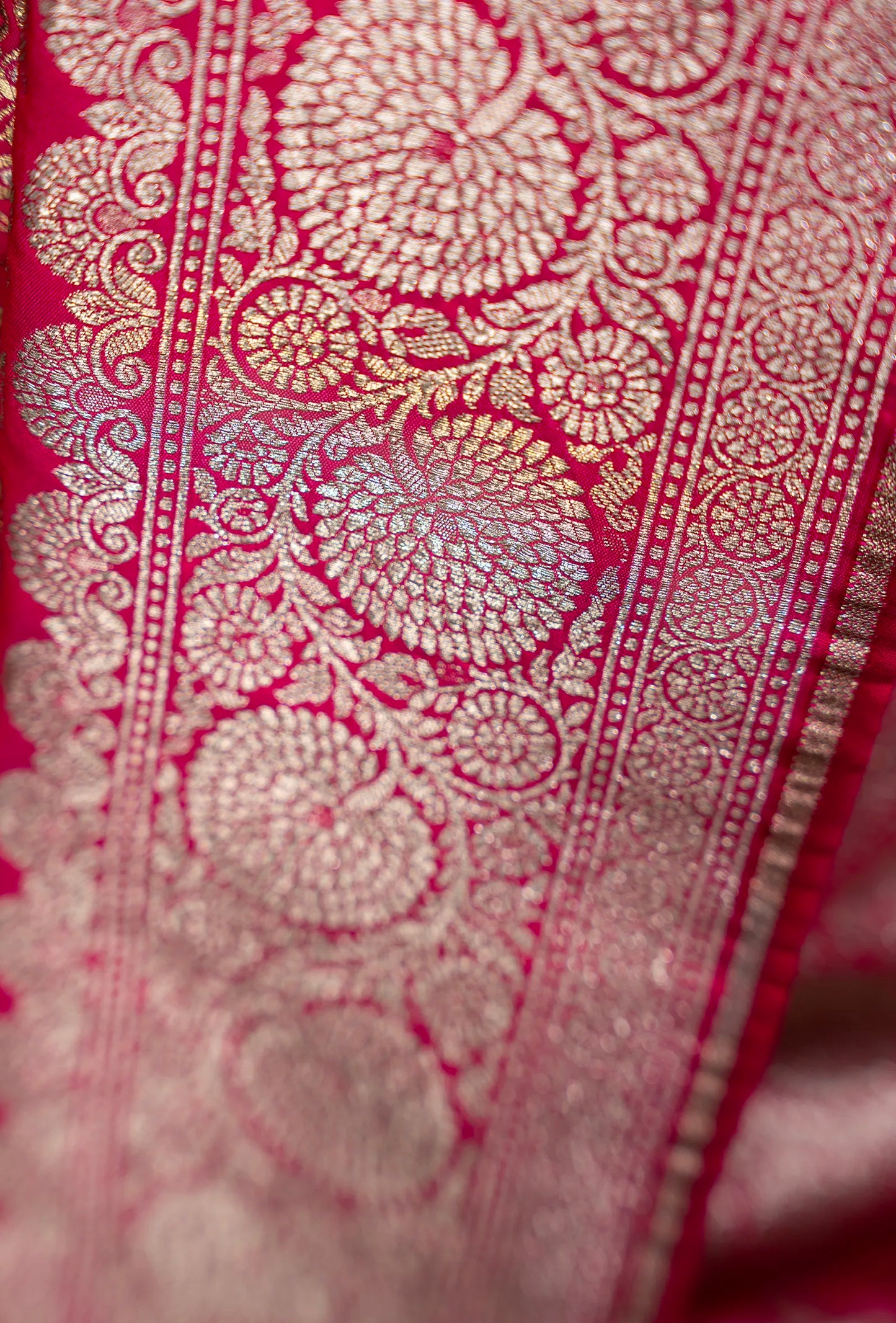 Hot Pink Mashru Silk Saree With Unstitched Blouse