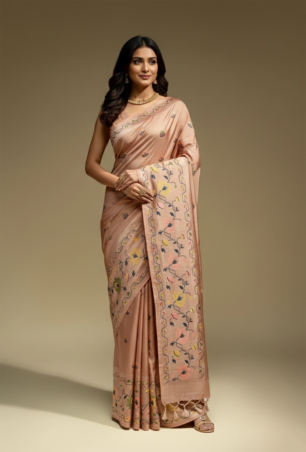 Paithani Dola Silk Saree With Mocha Mousse Hues