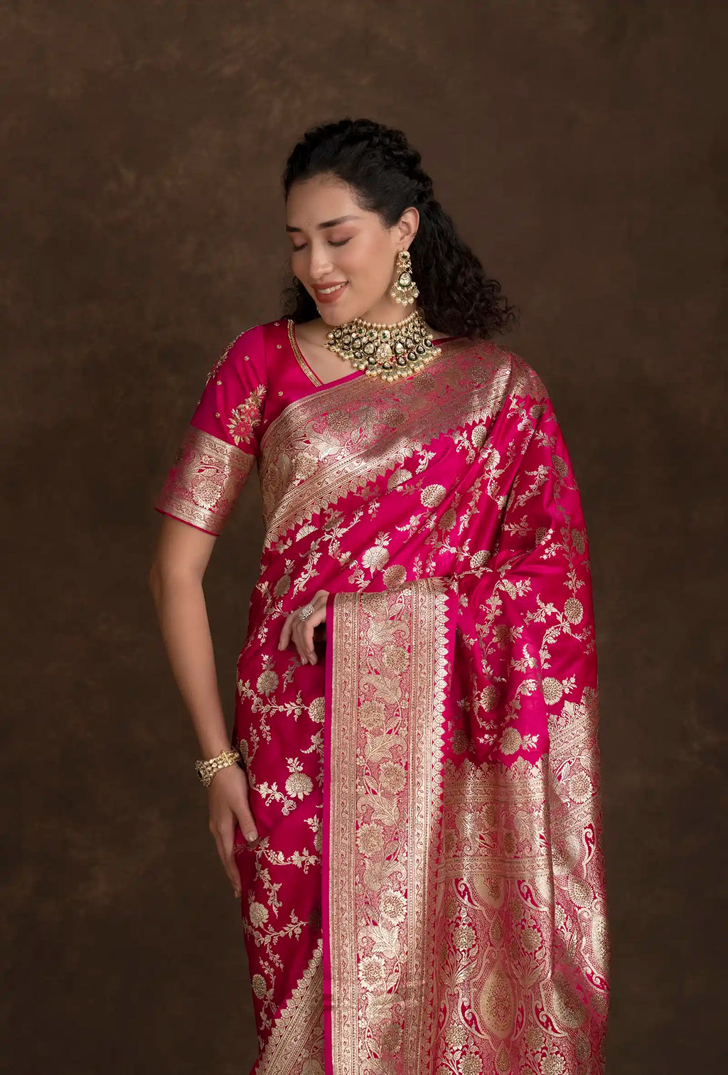 Pure Mashru Silk Saree In Hot Pink With Beautiful Jaal Work