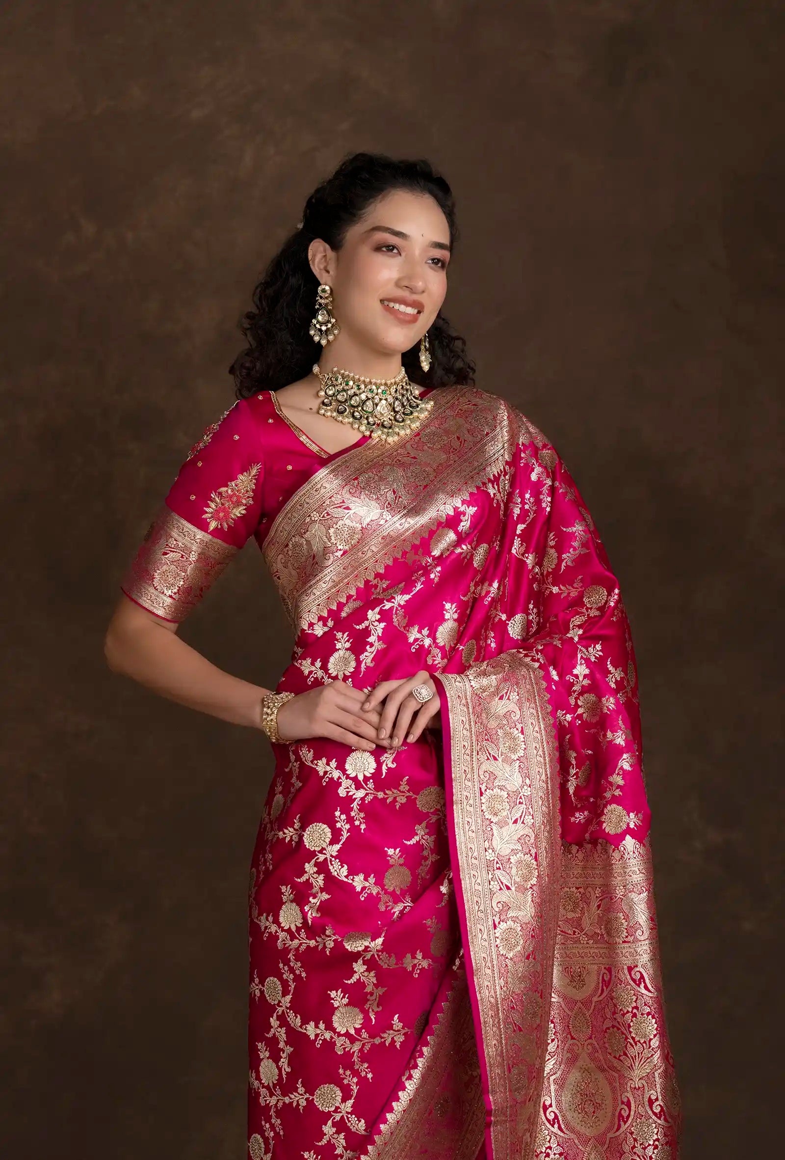 Pure Mashru Silk Saree In Hot Pink With Beautiful Jaal Work