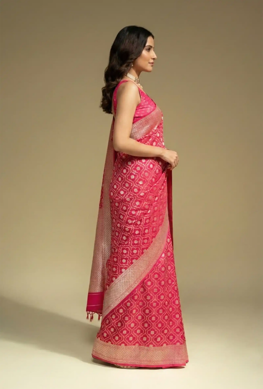 Rani Pink & Red Geometric Motif Mashru Silk Saree