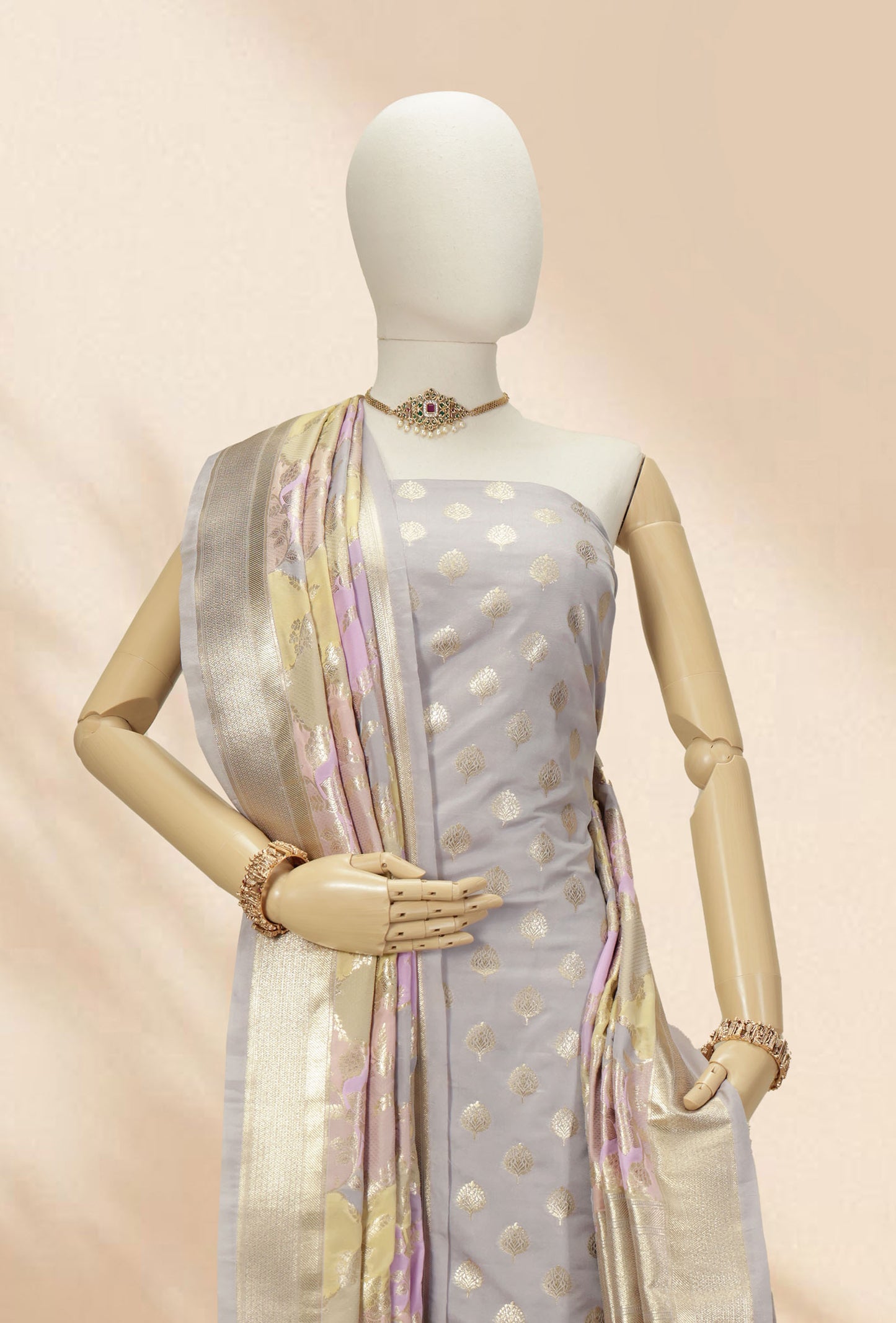 Lilac Chanderi Silk Kurta Set With Dupatta & Pants