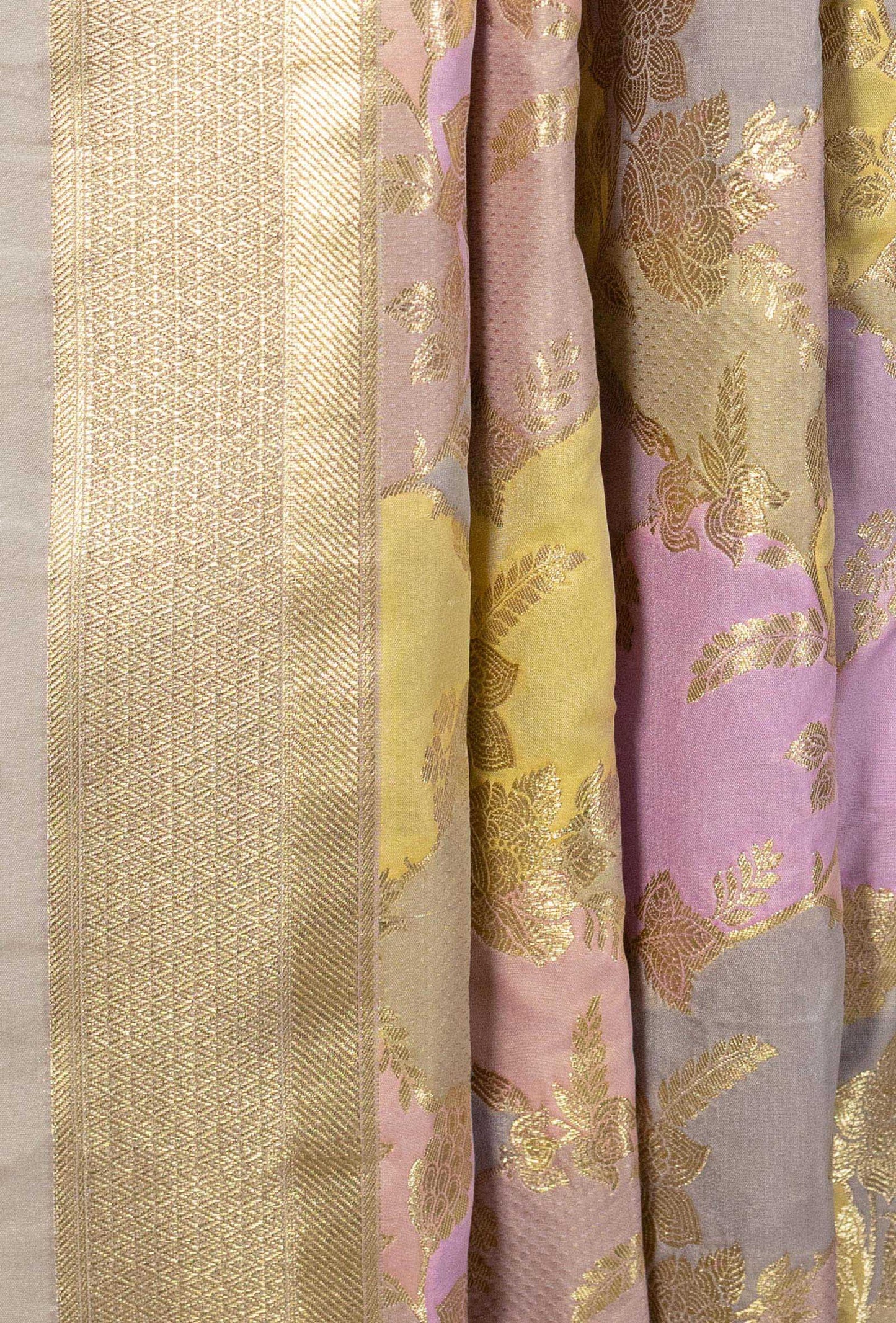 Lilac Chanderi Silk Kurta Set With Dupatta & Pants