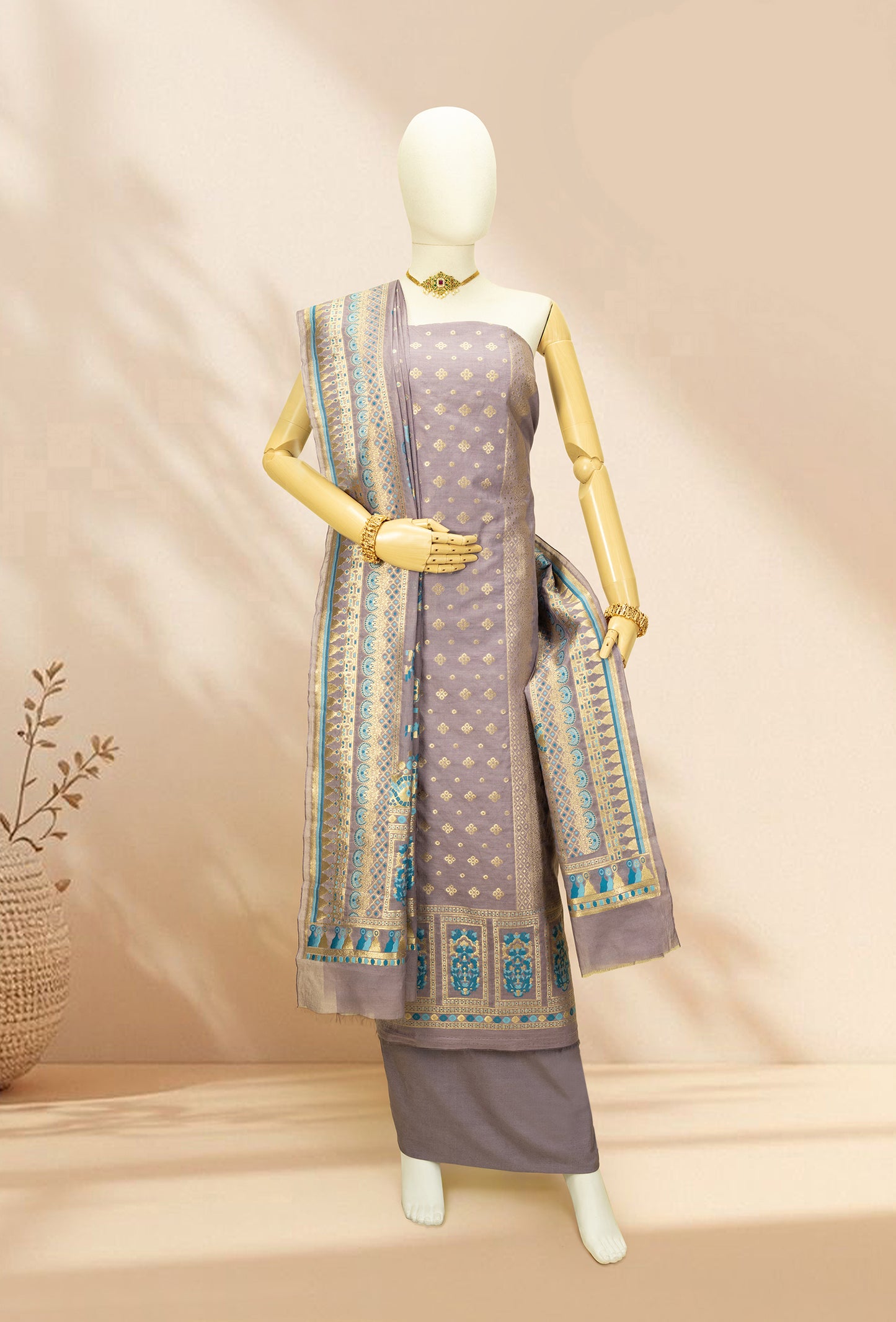 Lilac Chanderi Kurta Set With Cotton Silk Pants & Dupatta