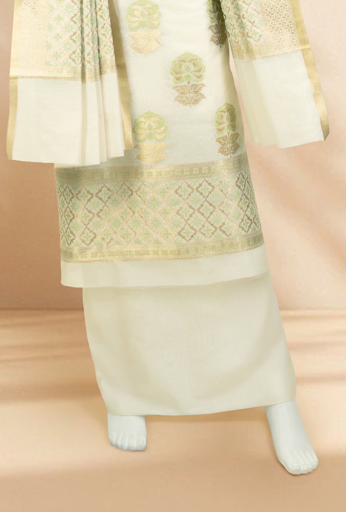 Ivory Chanderi Kurta Set With Dupatta And Pants