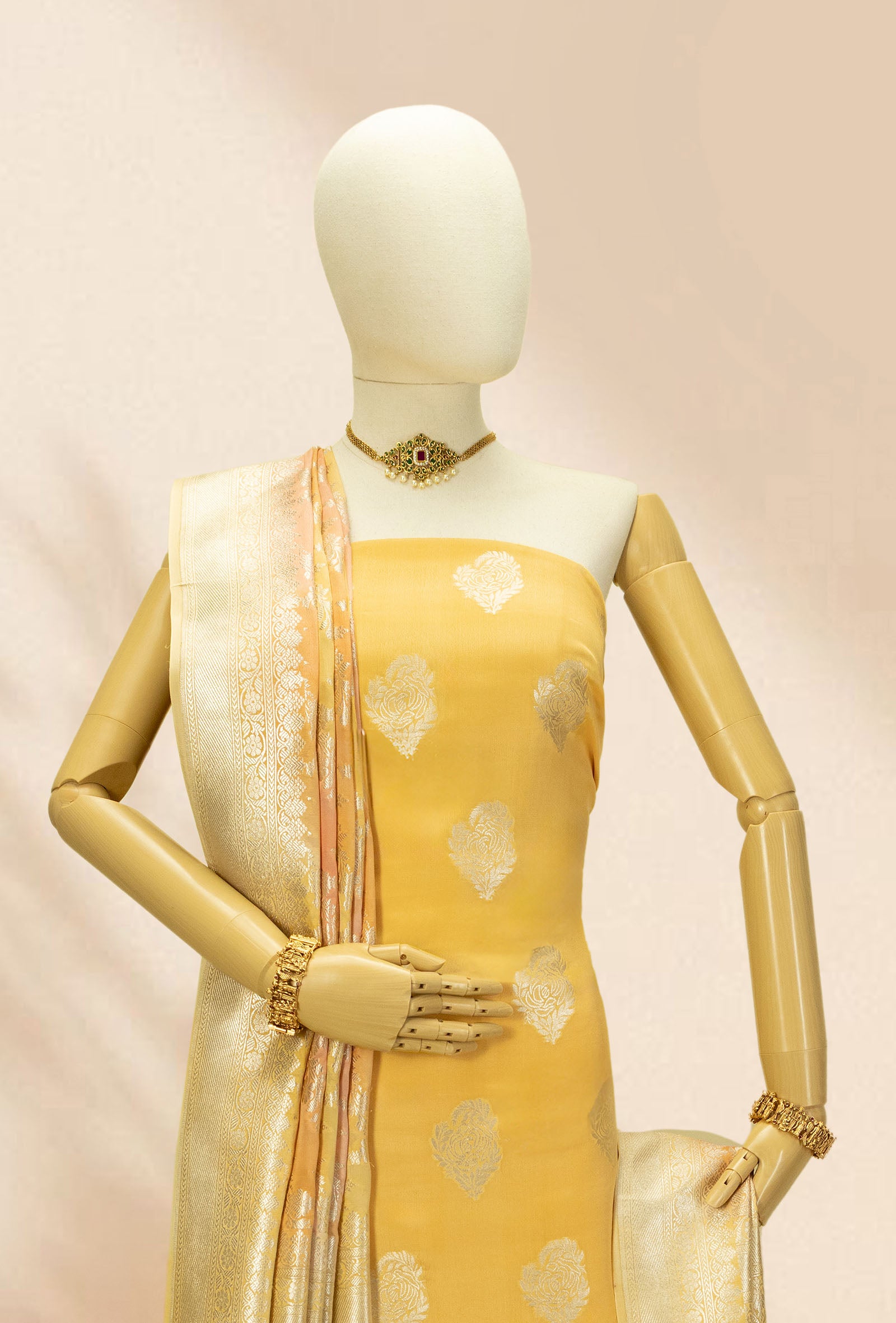 Georgette Kurta Duppatta Set In Yellow & Peach