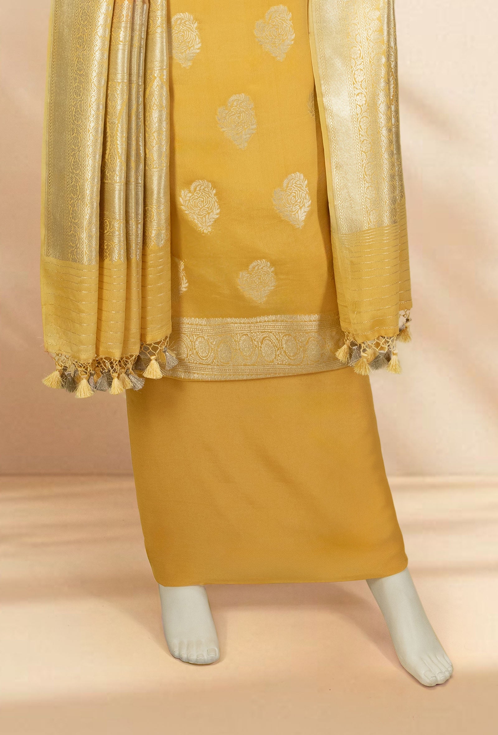 Georgette Kurta Duppatta Set In Yellow & Peach