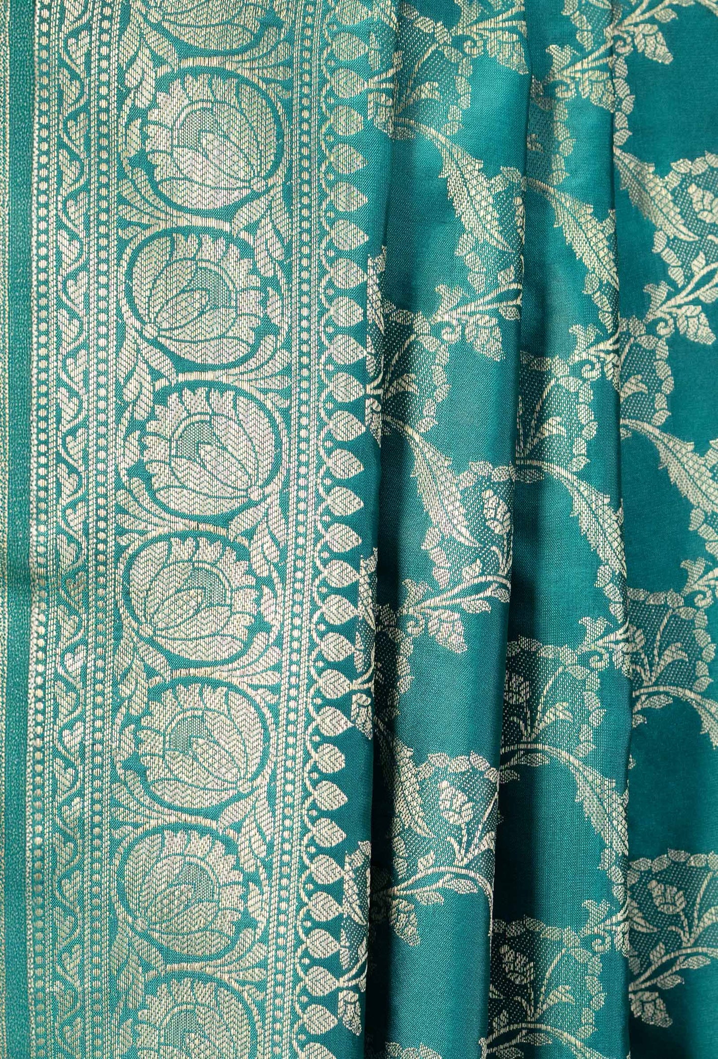 Grey & Green Banarasi Silk 3-Piece Suit – Kurta, Pure Silk Pant & Dupatta