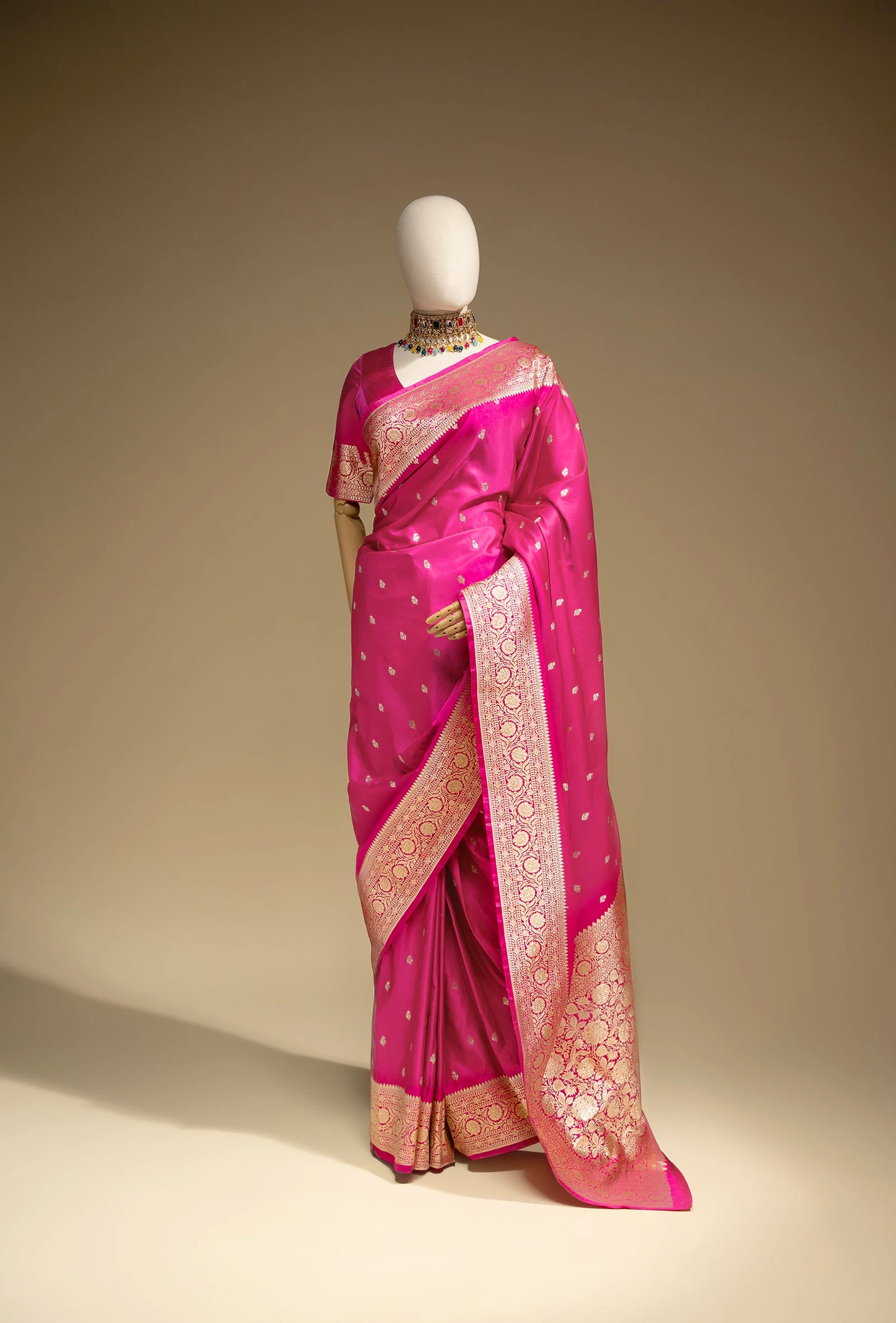 Pure Silk Saree In Pink With Zari Buttiwork
