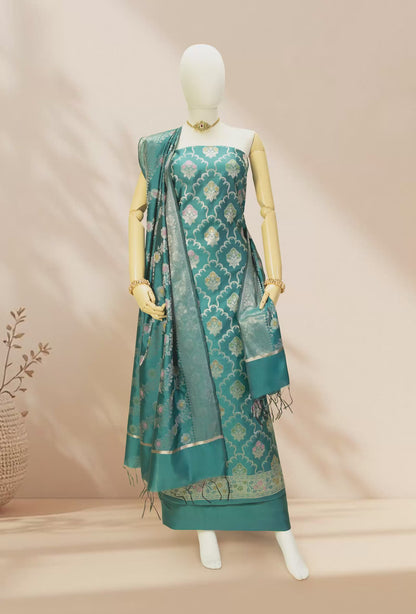 Peacock Green Banarasi Silk 3-Piece Suit Set – Kurta, Pant & Dupatta