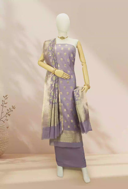 Lilac Chanderi Silk Kurta Set With Cotton Silk Pants & Dupatta