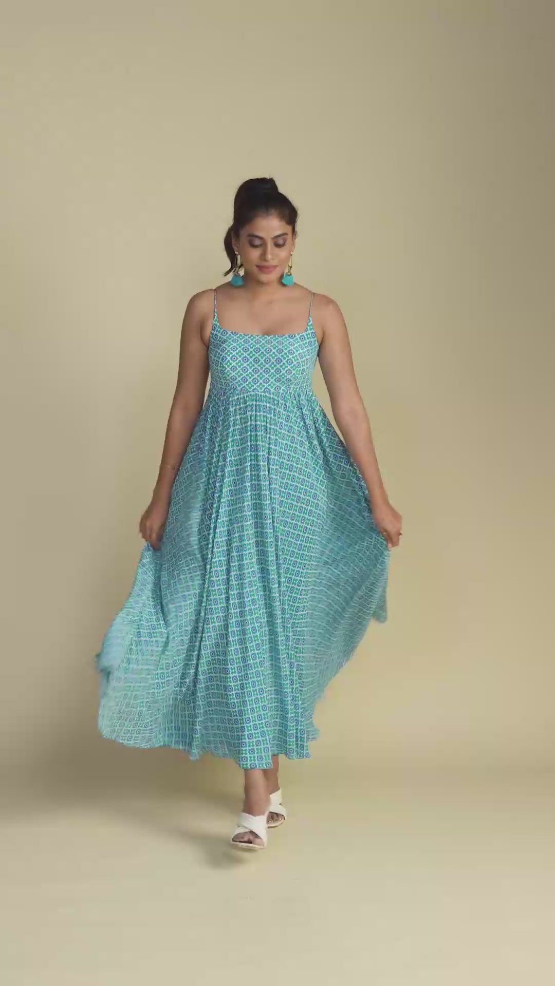 Spaghetti Sleeves Geometric Print Maxi Dress