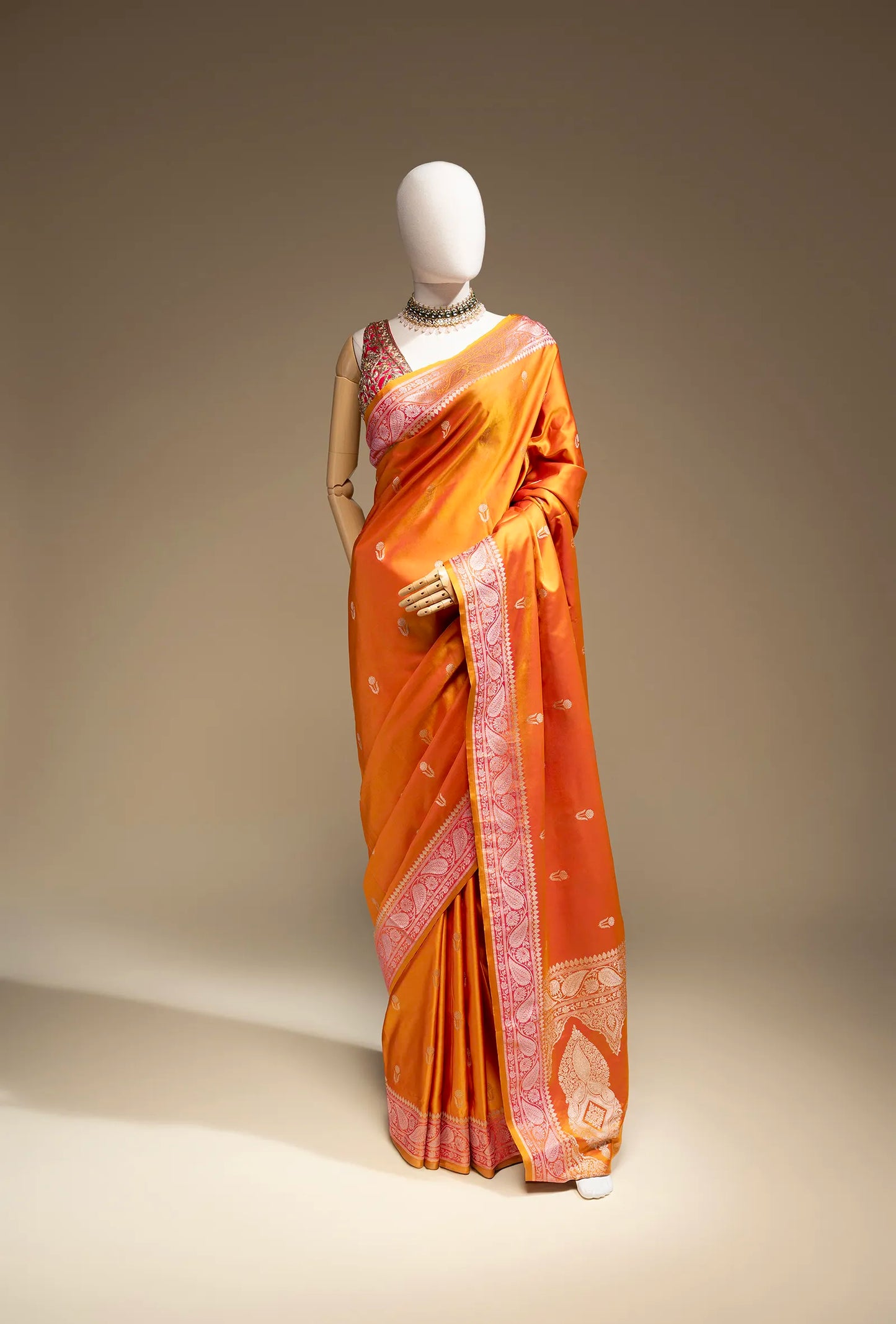 Mango Orange Dual Color Mashru Silk Saree With Unstitched Blouse