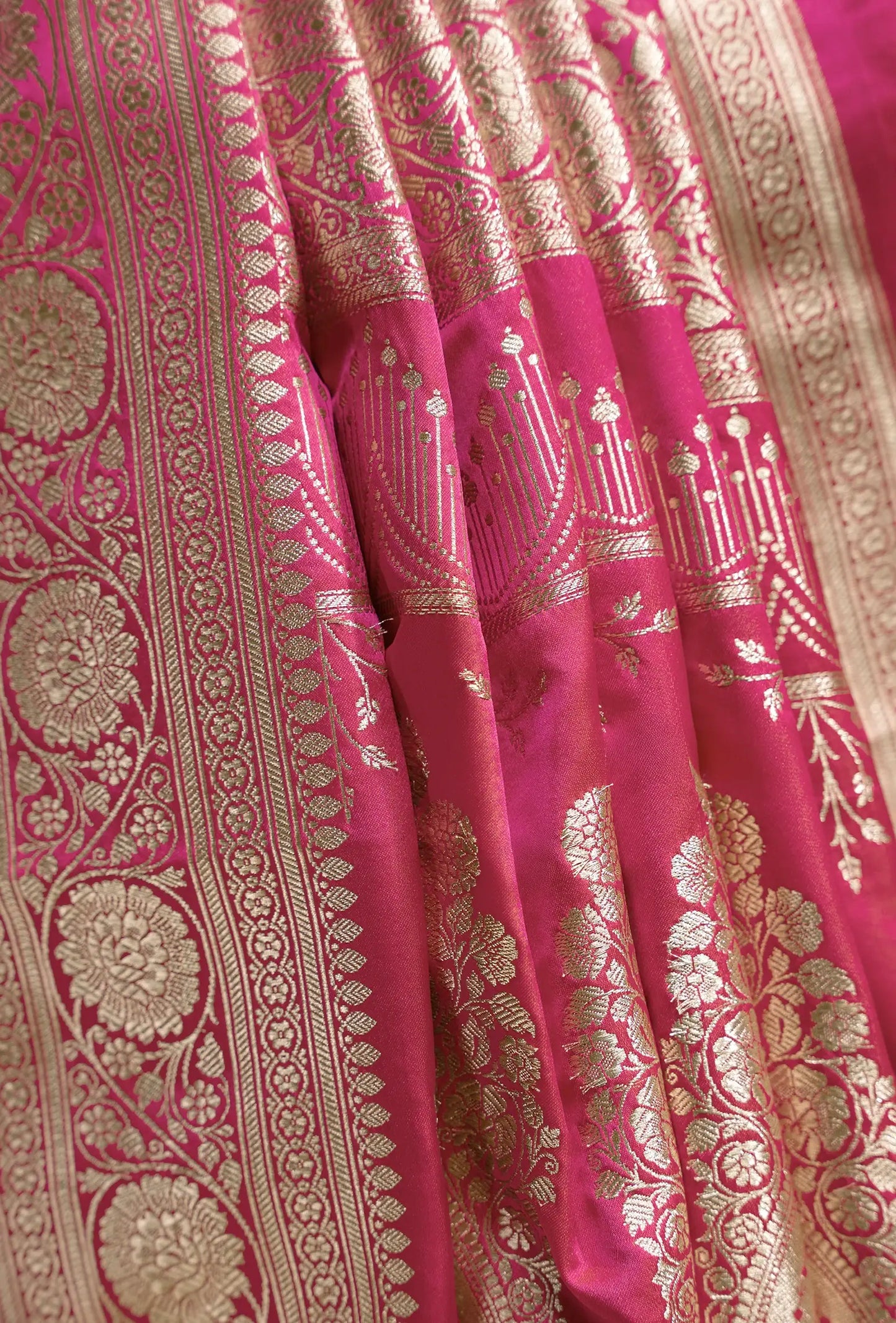 Pure Mashru Silk Saree In Hot Pink With Beautiful Jaal Work