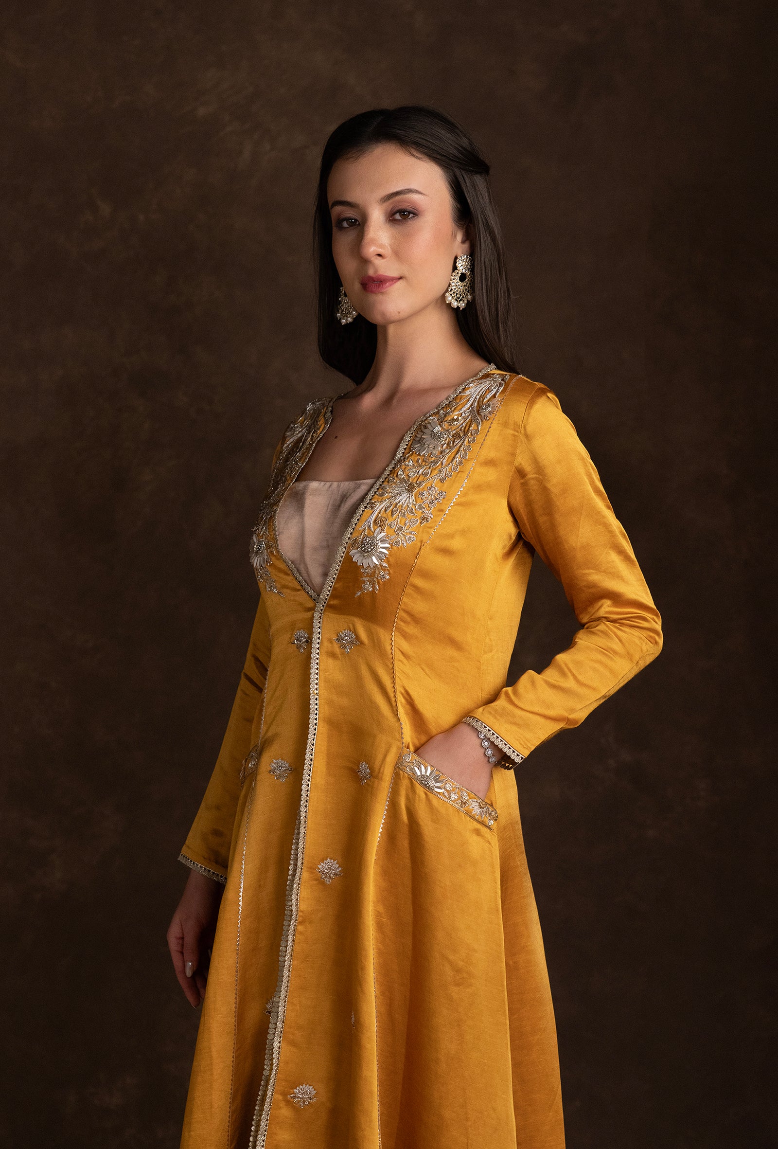 tjpc0053_3 Mustard Yellow Ethnic Suit Set